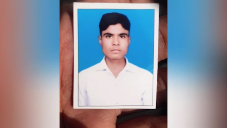 ভাটপাড়ায় দুষ্কৃতীদের বোমের আঘাতে মৃত্যু যুবকের ।