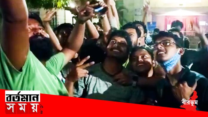 20200603_130750.00_01_12_18.Still1201