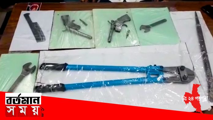 20200603_130750.00_01_16_12.Still1194