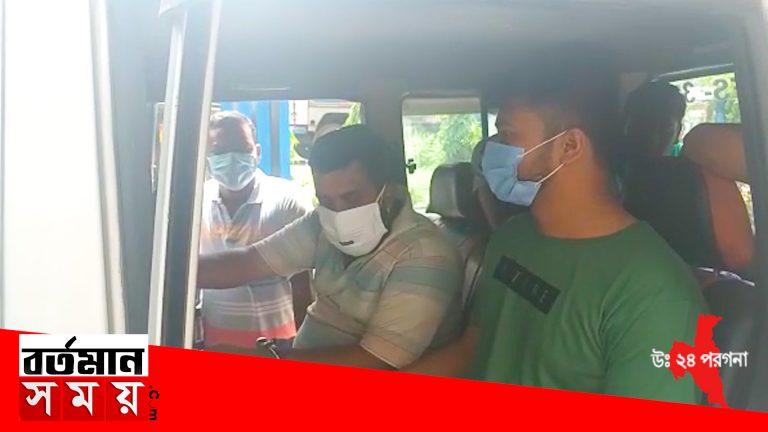 গাড়ি পাচার চক্রের মূল পান্ডা সহ গ্রেফতার ৩, পাচার হওয়া ৪ টি গাড়ি উদ্ধার করল খড়দহ থানার পুলিশ