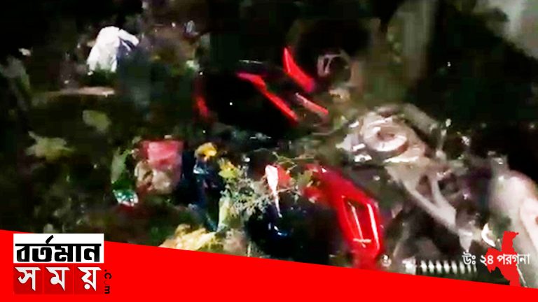 গাইঘাটায় বাইক দুর্ঘটনায় মৃত্যু হল ২ জনের আহত ১ জন।
