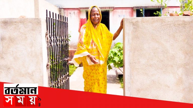 দুর্গাপুর সেকেন্ডারি এলাকায় একটি বাড়ি থেকে এক যুবকের পচাগলা মৃতদেহ উদ্ধার হয়