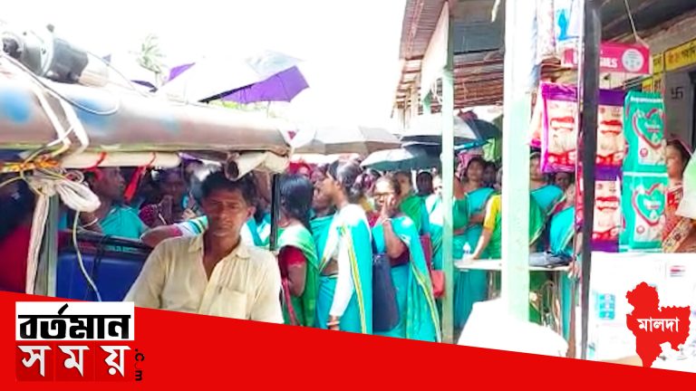 ফের বিক্ষোভে সামিল, অঙ্গনওয়াড়ি কর্মীরা