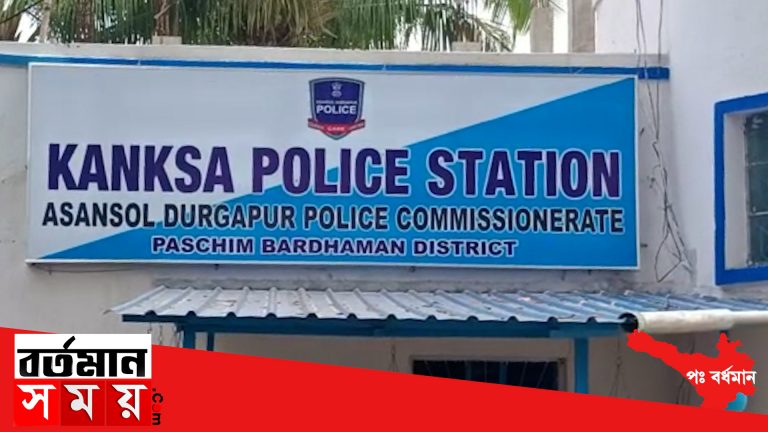 কাঁকসায় বাড়ির ভিতর থেকে এক ব্যক্তির ঝুলন্ত মৃতদেহ উদ্ধার।