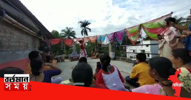 ঘরে ঘরে রবীন্দ্রজয়ন্তী পালন,চিলেকোঠায় রবীন্দ্রানুষ্ঠান।