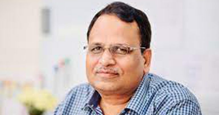 দিল্লির স্বাস্থ্যমন্ত্রী ও আপ নেতা সত্যেন্দ্র জৈন গ্রেফতার।