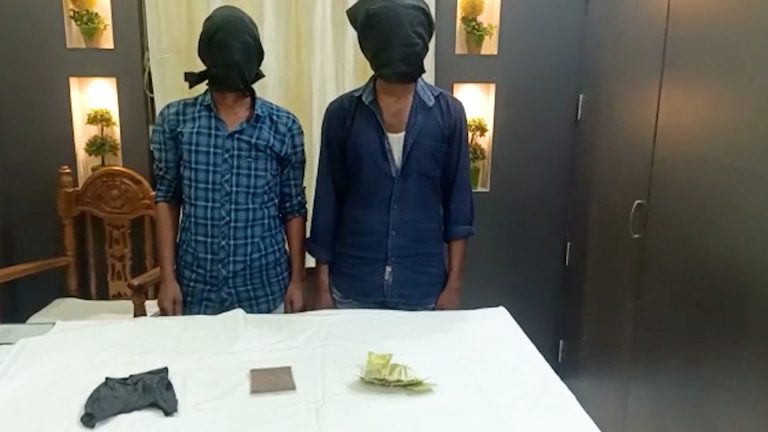 ব্রাউন সুগার সহ পুলিশের জালে, দুই পাচারকারী