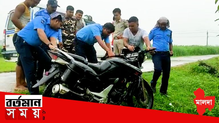বাইকের সঙ্গে বাইকের মুখোমুখি সংঘর্ষে রক্তাক্ত তিন