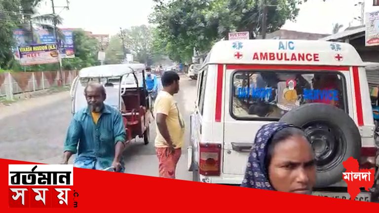 মালদায় হাইড্রেন জবরদখল ব্যবসায়ীদের উচ্ছেদ করল পৌরসভা