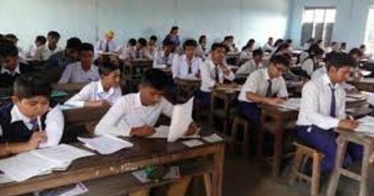 প্রকাশিত হলো ২০২২ এর মাধ্যমিকের ফলাফল।