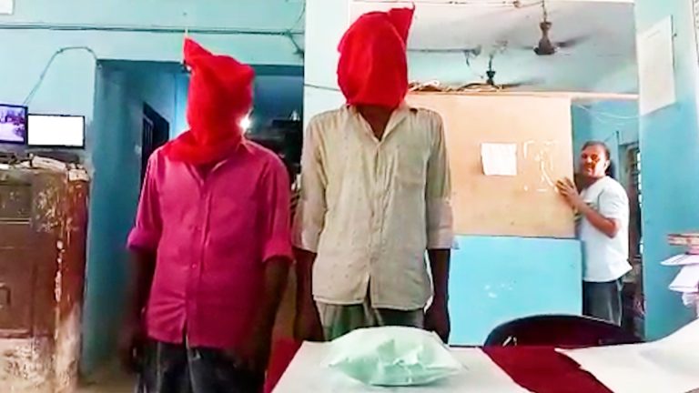 চার লক্ষাধিক টাকার নেশা জাতীয় পোস্তর আঠা সহ গ্রেফতার দুই