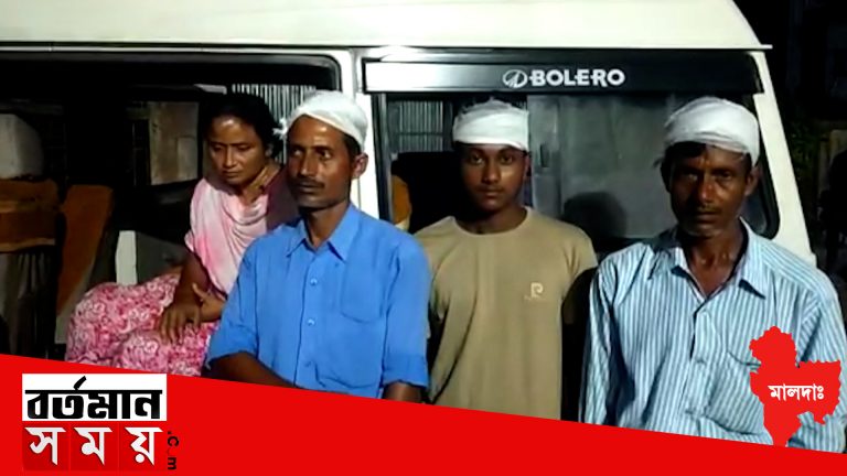 তৃণমূল কর্মীদের মারধরের অভিযোগ তৃণমূলের বুথ সভাপতির বিরুদ্ধে,যদিও অভিযোগ অস্বীকার করে তৃণমূলের বুথ সভাপতি