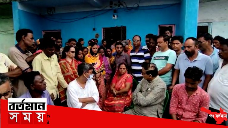 অন্ডালের মাধবপুরে খুন হওয়া শিশুর পরিবারের সাথে দেখা করতে এলেন মোঃ সেলিম ।