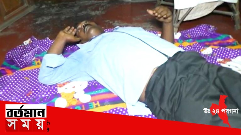 জুয়া খেলার প্রতিবাদ করায় আদি-নব্য তৃণমূলের মারপিট, আহত ১