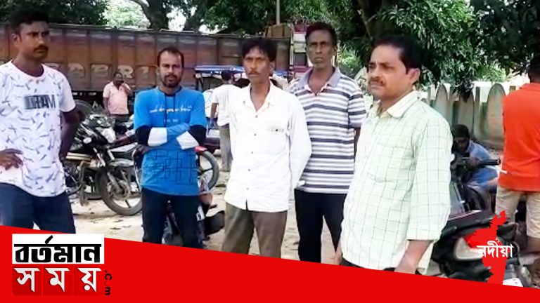 শান্তিপুরে গলায় ফাঁস দিয়ে আত্মঘাতী এক গৃহ শিক্ষক।