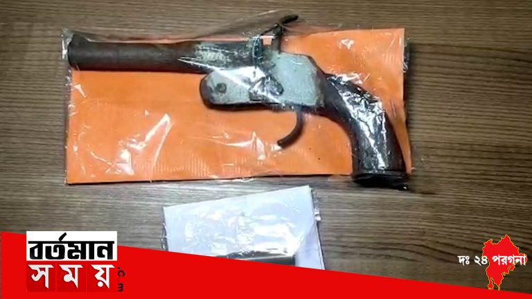 চুরির ঘটনার তদন্তে নেমে আগ্নেয়াস্ত্র সহ একজনকে গ্রেফতার করল সোনারপুর থানার পুলিশ।