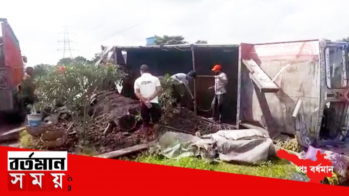 WhatsApp Video 2022-01-10 at 2.58.51 PM.00_24_24_06.Still202