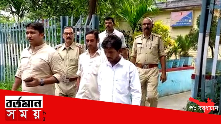 অবৈধভাবে বিহারে মদ পাচার করার আগে ধরা পরল অন্ডাল জিআরপির হাতে দুই অভিযুক্ত