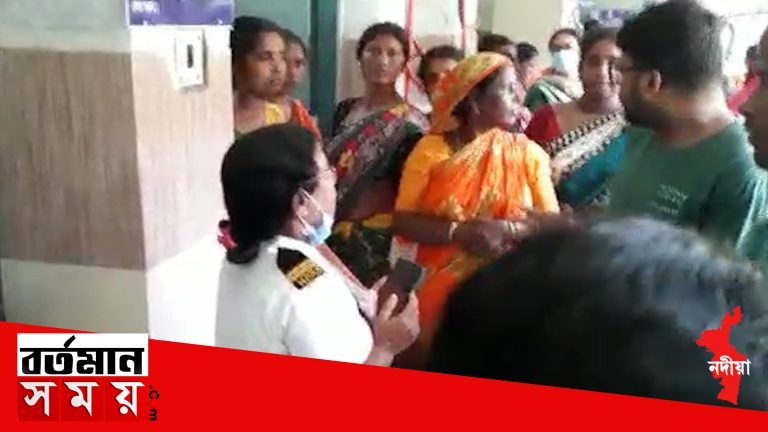 রানাঘাট হসপিটালে বেড ভেঙে পড়ে গেল সদ্যোজাত শিশু ও মা।