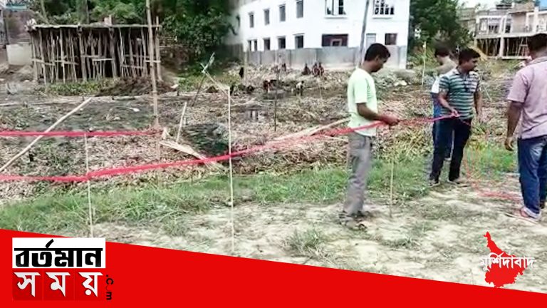 ফের ডোমকলে উদ্ধার বোমা ।