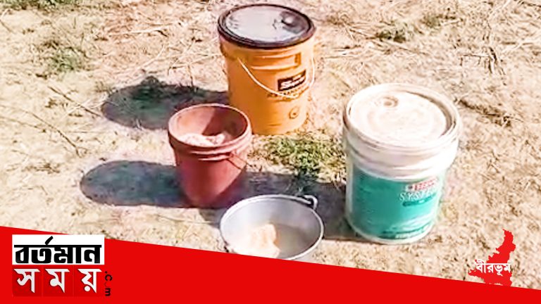 প্রায় ১৪ থেকে ১৫ টি বোমা উদ্ধার