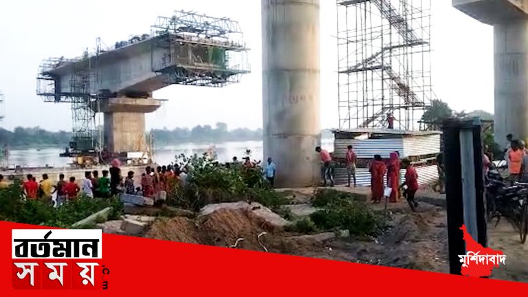 তিনদিন পর নিখোঁজ কিশোরের মৃতদেহ উদ্ধার ভাগীরথী নদীতে।