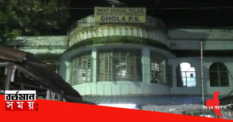 ফের আগ্নেয়াস্ত্র ঠেকিয়ে লুঠ ঘোলায়।