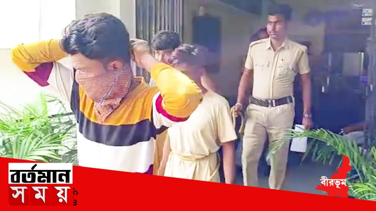 ১২টি গরু সহ৩জনকে গ্রেফতার করলো রামপুরহাট থানার পুলিশ।