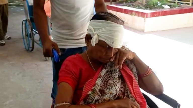 সল্টলেক সেক্টর ফাইভে পথদুর্ঘটনা আহত ৩