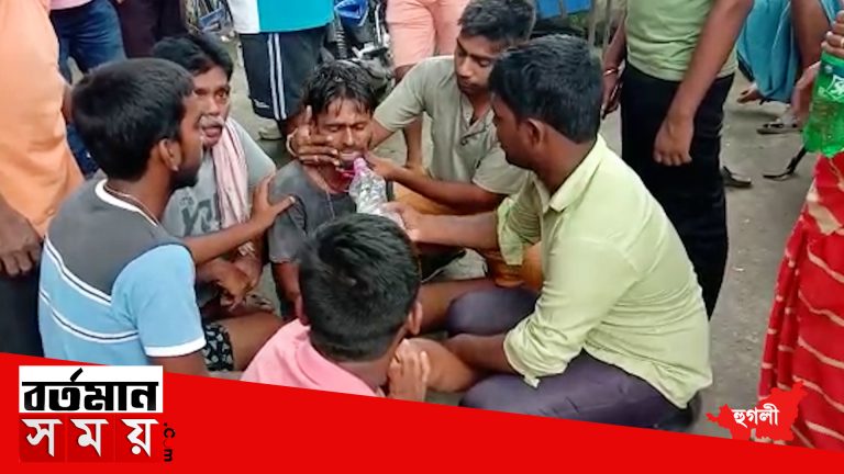 বন্ধুদের সাথে ঠাকুর দেখতে বেরিয়ে নিখোঁজ যুবক