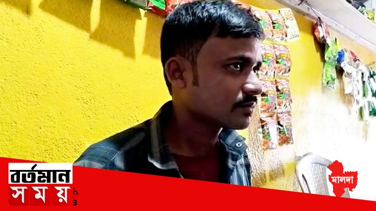 শুক্রবার গভীররাতের ঘটনায় চাঞ্চল্য ছড়িয়েছে।