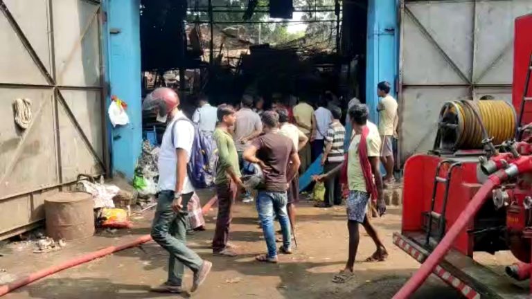 শহরের বুকে ফের অগ্নিকাণ্ড,