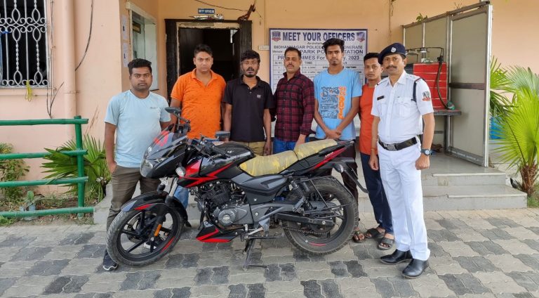 ধৃতদের আজ বারাসত আদালতে তোলা হয়েছে