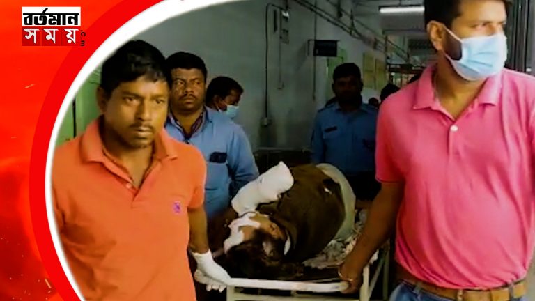 গঙ্গাসাগরে দুর্ঘটনার কবলে পুন্যার্থী বোঝাই গাড়ি, আহত ৫