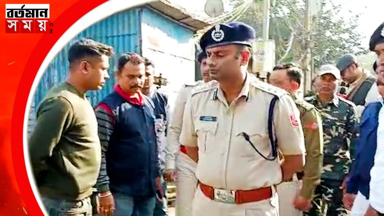 কামারহাটিতে বিস্ফোরণের কারণ খতিয়ে দেখতে এলেন ব্যারাকপুর কমিশনারেটের ডিসি