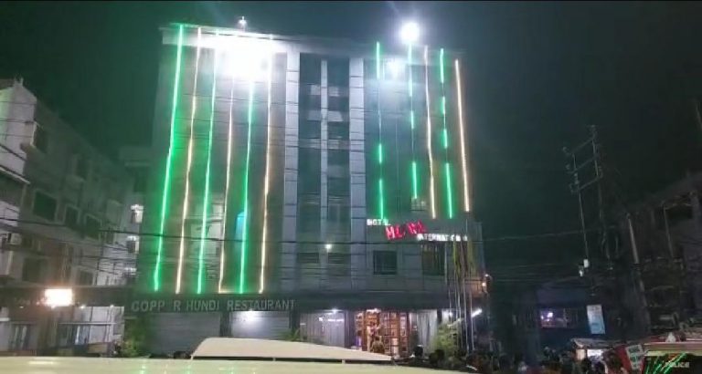 আসানসোলে গুলিবিদ্ধ হোটেল মালিক।