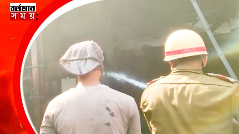 ছাতনার জোড়হিড়া এলাকায় বেসরকারি কারখানায় অগ্নিকান্ড