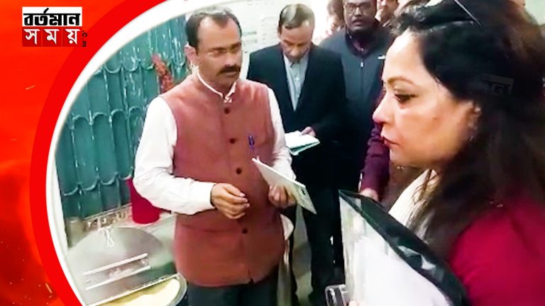 মিড ডে মিলের অনুসন্ধানে মালদার চাঁচলে পাঁচ সদস্যের কেন্দ্রীয় প্রতিনিধি দল