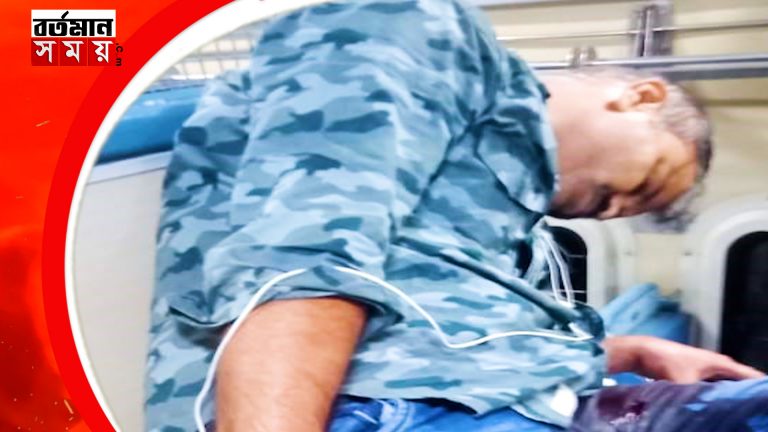 চলন্ত ট্রেনে শুট আউট, কামাখ্যা আনন্দ বিহার এক্সপ্রেসে,