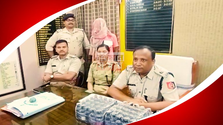 ৫ হাজার নিষিদ্ধ কাপ সিরাপ সহ ১ ব্যবসায়ীকে গ্রেফতার করল পুলিশ।