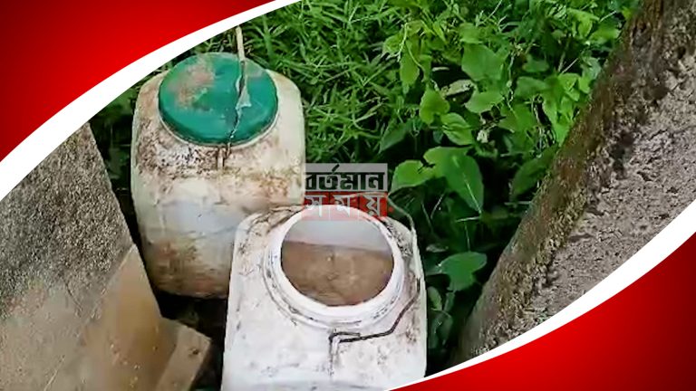 পঞ্চায়েতগুলিতে বোর্ড গঠনের আগেই মুর্শিদাবাদের বড়ঞায় উদ্ধার হল দুটি জার ভর্তি তাজা বোমা
