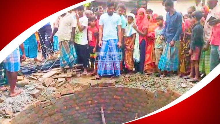 মুর্শিদাবাদে সেপটিক ট্যাঙ্কে পড়ে মৃত্যু হল ৩ শ্রমিকের।