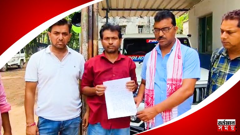 তৃণমূলের ঝান্ডা ধর না হলে এলাকা ছাড়’, বলে বিজেপি কর্মীকে মারধরের অভিযোগ তৃণমূলের।