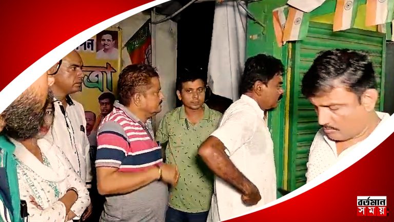 বিজেপির কার্যালয়ে তৃণমূল কাউন্সিলরের দিদিগিরির অভিযোগে ধুন্ধুমার।