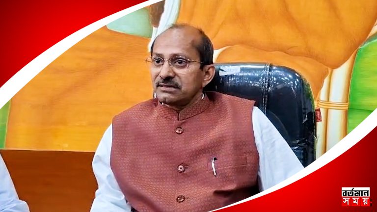 বিশ্বভারতীর নতুন উপাচার্য হিসেবে দায়িত্বভার গ্রহণ করলেন প্রবীর কুমার ঘোষ