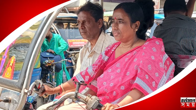 জীবন-জিবিকার লড়াই চালিয়ে যেতে প্রতিনিয়তই ছুটে চলেছেন সুজাতা