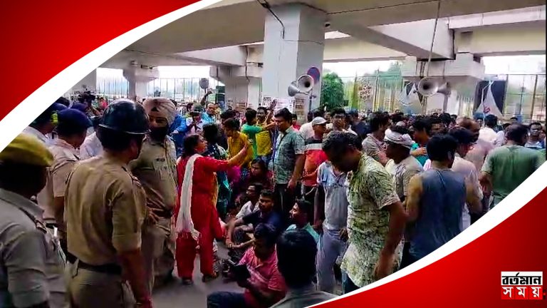 বিকাশ ভবনের সামনে শুক্রবার সকালেও ফের উত্তে’জনা দাবি,‘মুখ্যমন্ত্রীকে এখানে আসতেই হবে’