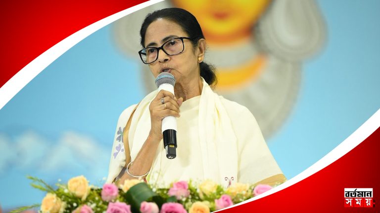 টলিউড বাঁচাতে মুখ্যমন্ত্রীকে চিঠি দেব-প্রসেনজিতের ?
